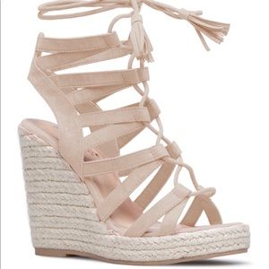 Shoe Dazzle Wedges